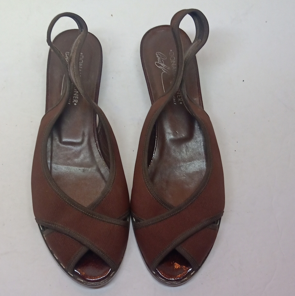 DONALD J. PLINER Slingback Sandals Size 9.5 M
